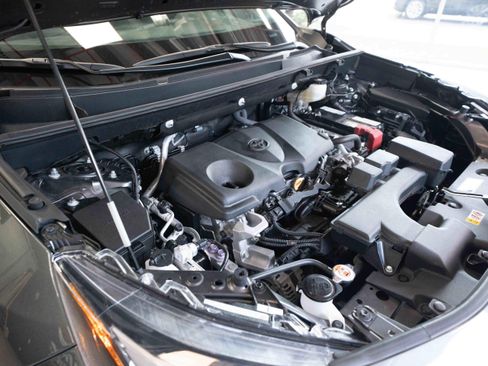 Used 2023 Toyota RAV4 XLE Premium AWD/4WD image 33