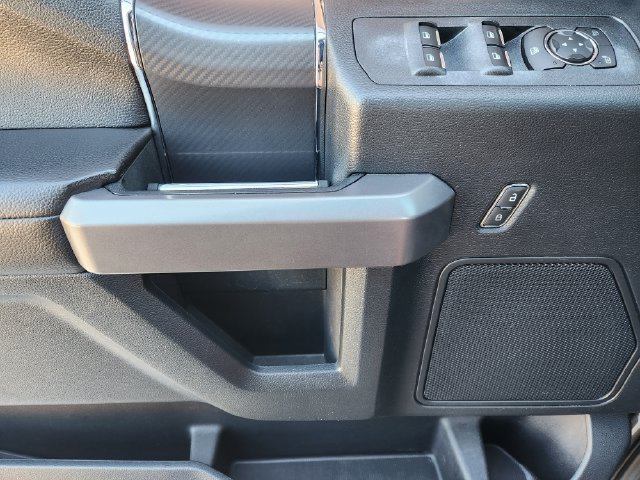 Used 2019 Ford F150 XLT w/ Equipment Group 302A Luxury AWD/4WD image 23