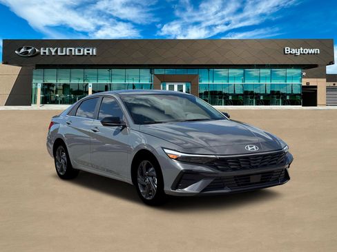 New 2026 Hyundai Elantra SEL Sport Premium w/ Cargo Package FWD image 11