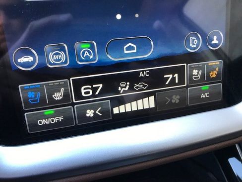 Certified 2025 Subaru Outback Touring XT image 16