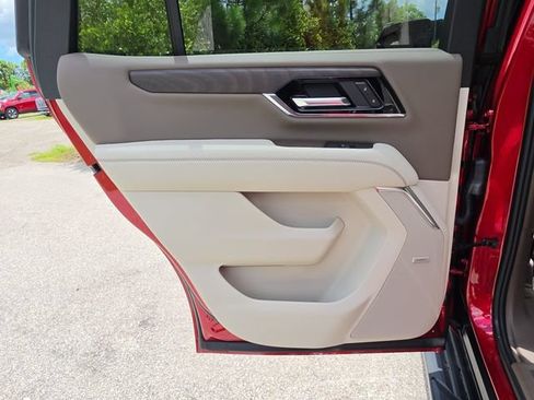 New 2026 GMC Yukon Denali w/ Advanced Technology Package RWD image 12