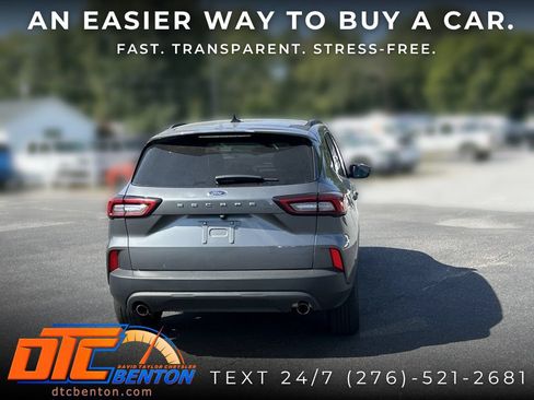 Used 2025 Ford Escape ST-Line FWD image 4