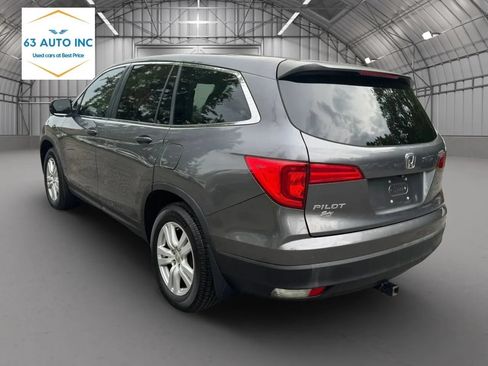 Used 2016 Honda Pilot LX image 3