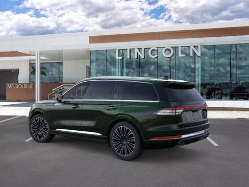 New 2026 Lincoln Aviator Black Label w/ Dynamic Handling Package AWD/4WD image 4