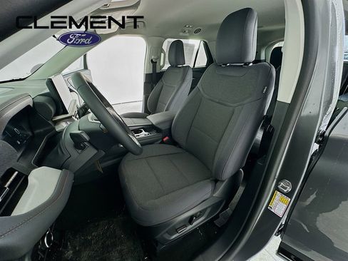 New 2026 Ford Explorer Active image 26