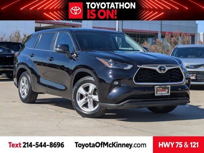 Used 2024 Toyota Highlander LE