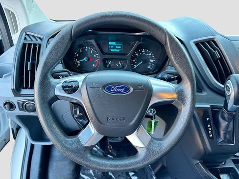 Used 2018 Ford Transit 250 148 Low Roof RWD image 12