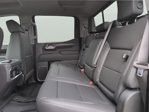 New 2026 GMC Sierra 1500 SLT w/ SLT Premium Package image 28