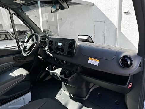 New 2026 Mercedes-Benz Sprinter 2500 image 26