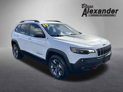 Used 2019 Jeep Cherokee Trailhawk