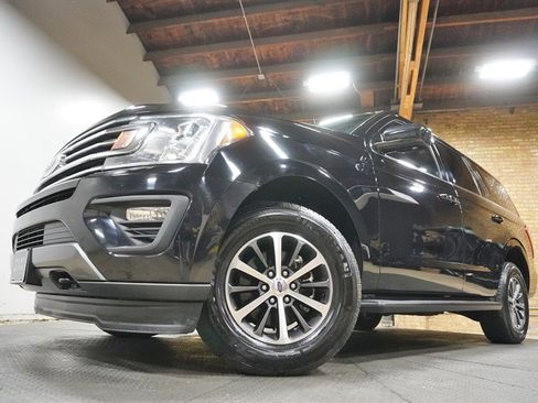 Used 2021 Ford Expedition XL AWD/4WD image 3