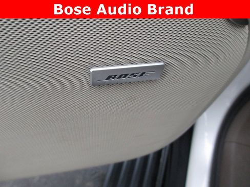 Used 2021 GMC Yukon XL Denali w/ Denali Premium Package image 19