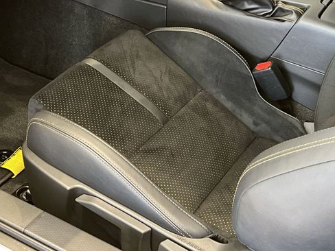 New 2026 Toyota GR86 YUZU Limited image 11