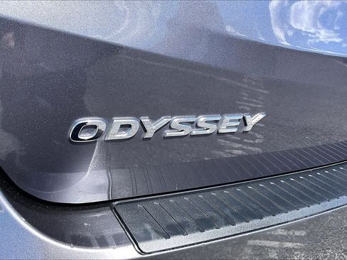 Used 2024 Honda Odyssey EX image 10