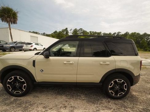 Used 2024 Ford Bronco Sport Outer Banks w/ Tech Package AWD/4WD image 4