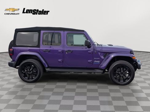 Used 2023 Jeep Wrangler Sahara w/ Cold Weather Group image 6