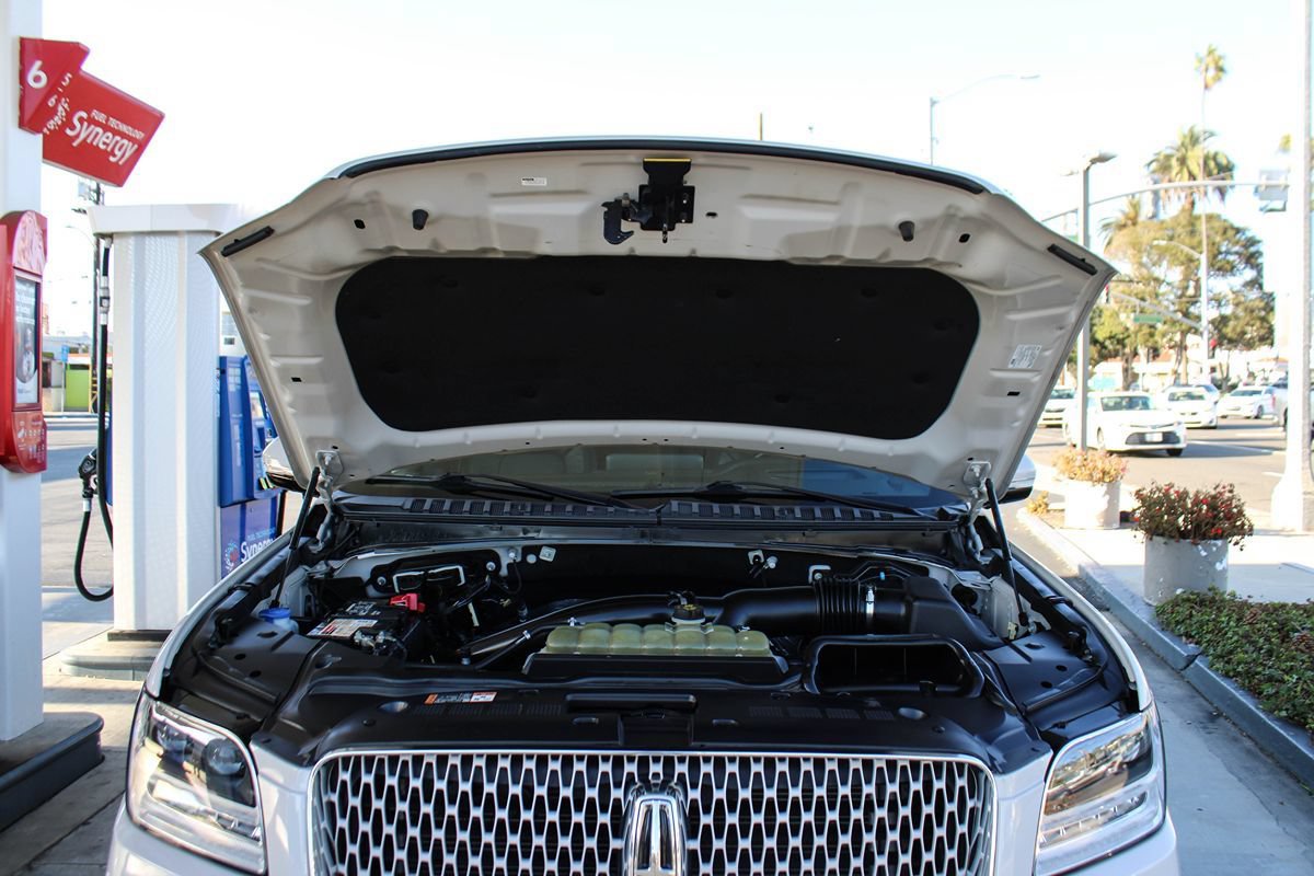 Used 2020 Lincoln Navigator L Reserve w/ Equipment Group 208A Reserve AWD/4WD image 30