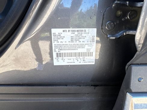 Used 2024 Ford Explorer XLT w/ Equipment Group 202A AWD/4WD image 14