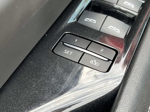 Used 2024 Cadillac Escalade V AWD/4WD image 34