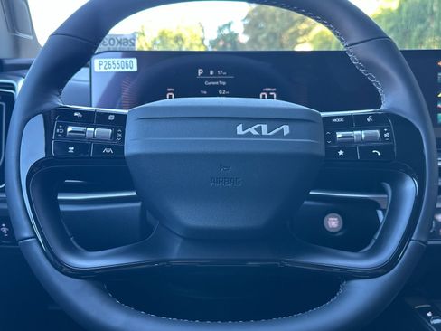New 2026 Kia Sorento S image 23