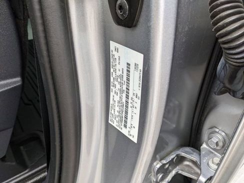 Used 2023 Ford F250 Lariat w/ Chrome Package image 35