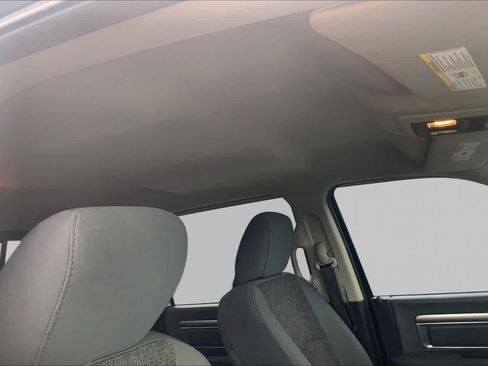 Used 2016 RAM 1500 Big Horn RWD image 14