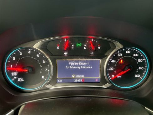 Used 2019 Chevrolet Equinox Premier image 11