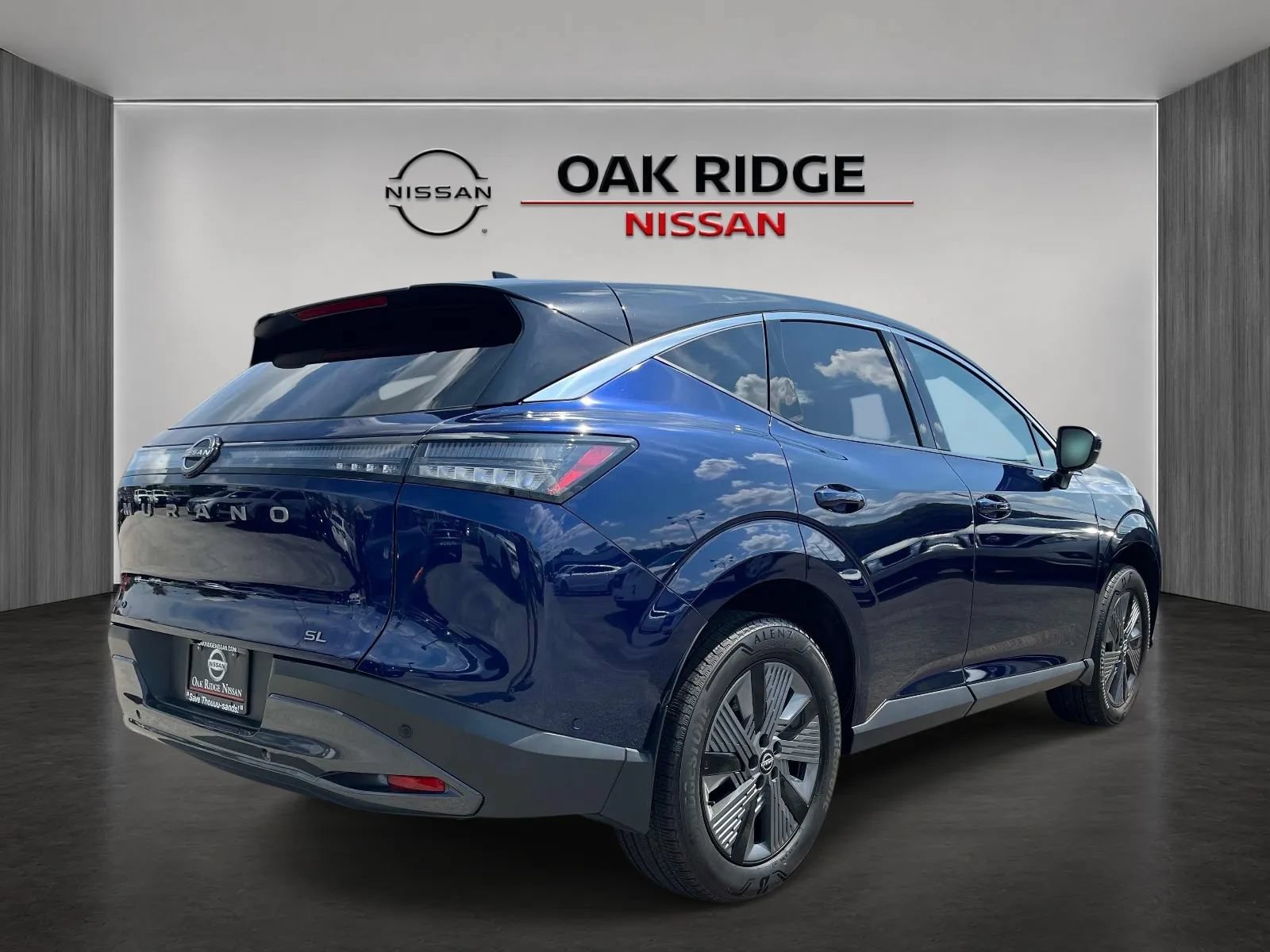 Used 2025 Nissan Murano SL w/ Cargo Package AWD/4WD image 3