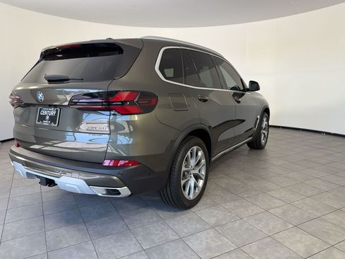 New 2026 BMW X5 xDrive40i w/ Premium Package AWD/4WD image 9