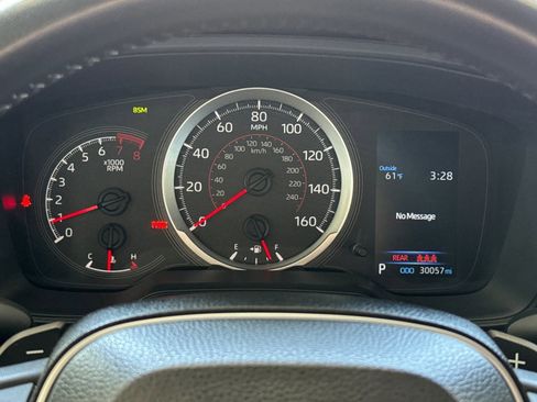 Used 2022 Toyota Corolla SE w/ SE Premium Package FWD image 19