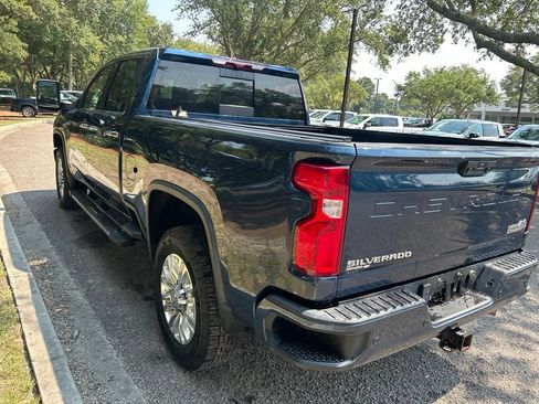 Used 2020 Chevrolet Silverado 2500 High Country w/ Z71 Off-Road Package AWD/4WD image 9