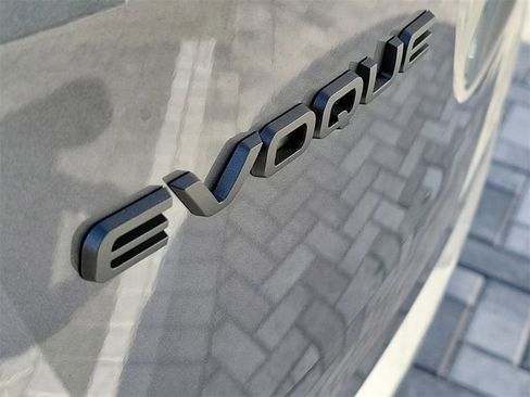 New 2026 Land Rover Range Rover Evoque Dynamic SE image 10
