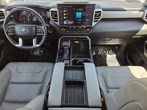 Used 2023 Toyota Tundra Limited AWD/4WD image 16