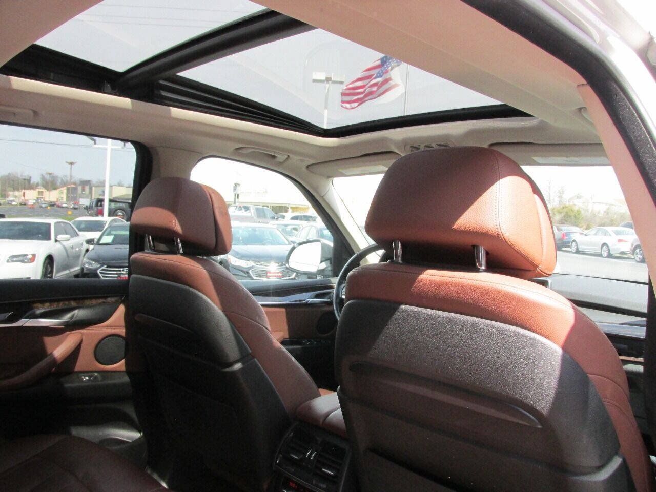 Used 2016 BMW X5 xDrive40e AWD/4WD image 31