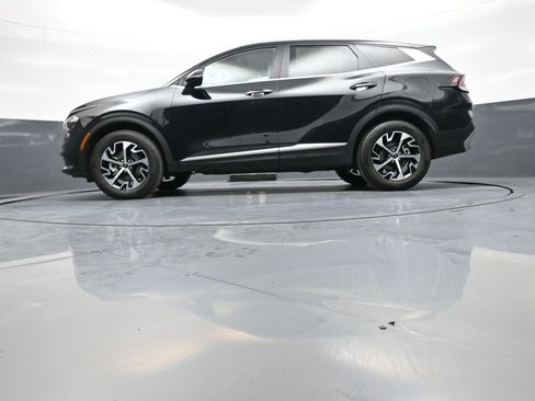 Certified 2023 Kia Sportage EX AWD/4WD image 32
