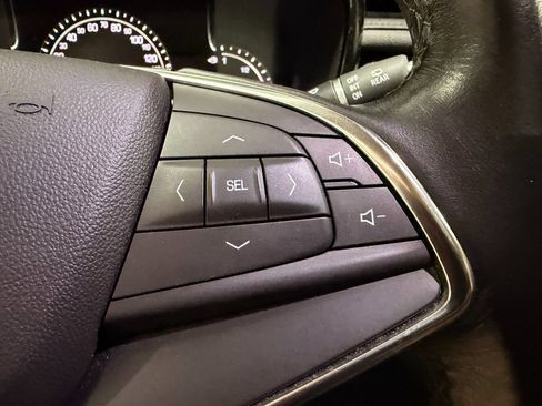 Used 2019 Cadillac XT5 Luxury AWD/4WD image 21