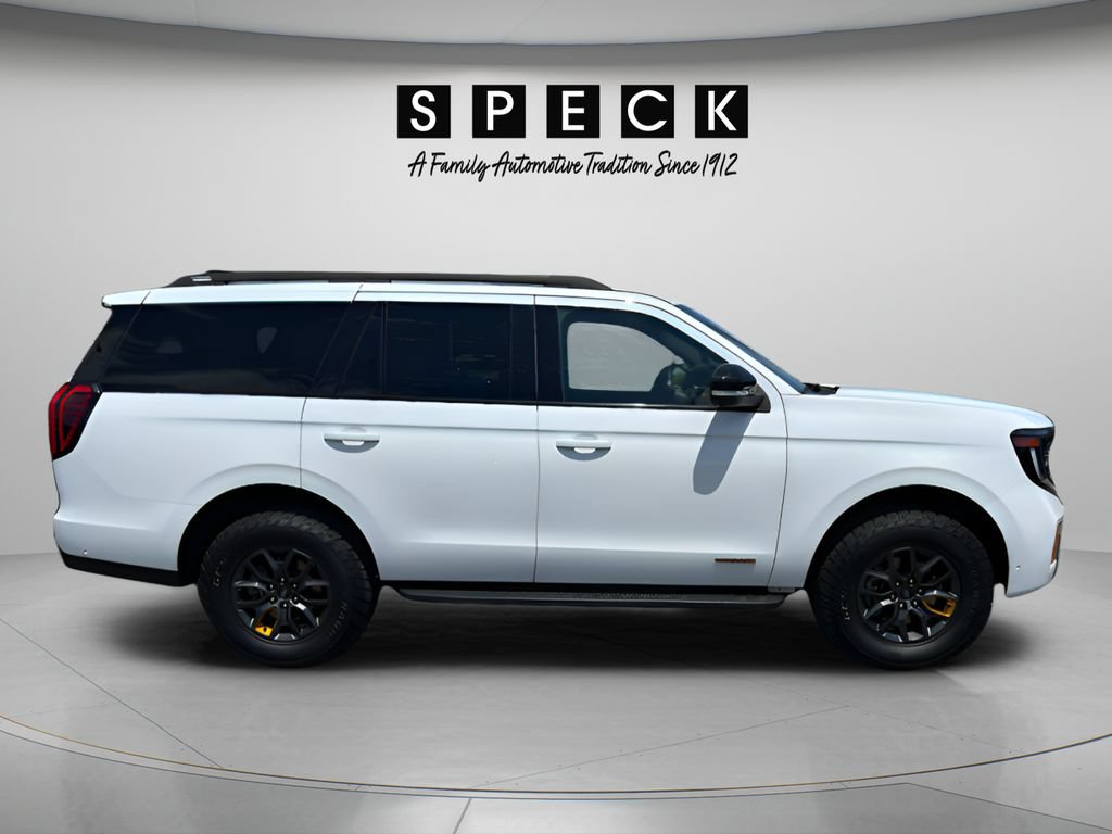 Used 2025 Ford Expedition Tremor AWD/4WD image 6
