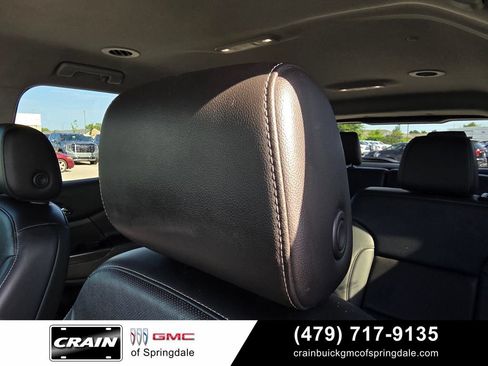 Used 2023 GMC Acadia SLT AWD/4WD image 22
