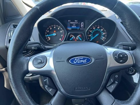 Used 2014 Ford Escape Titanium w/ Equipment Group 401A AWD/4WD image 18
