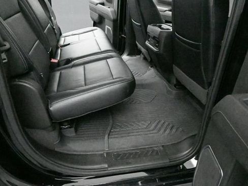 Used 2023 Chevrolet Silverado 1500 RST AWD/4WD image 25