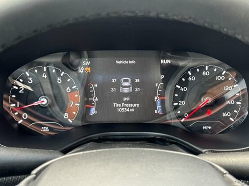 Used 2023 Jeep Compass Latitude w/ Sun and Sound Group AWD/4WD image 23