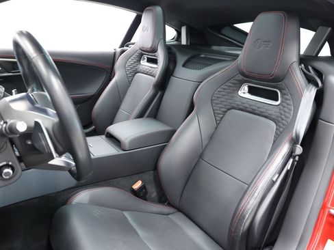 Used 2021 Jaguar F-TYPE R AWD/4WD image 16