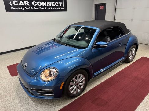 Used 2019 Volkswagen Beetle 2.0T S FWD image 56