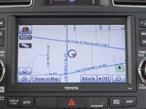 Used 2013 Toyota Highlander Limited image 17