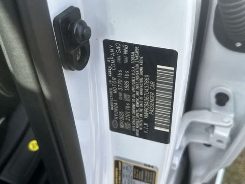 New 2026 Hyundai Venue SEL FWD image 11