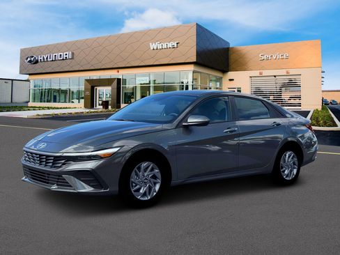New 2026 Hyundai Elantra Blue image 2