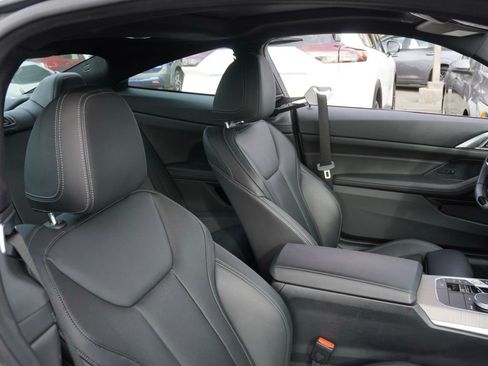 Used 2025 BMW 430i Coupe image 19