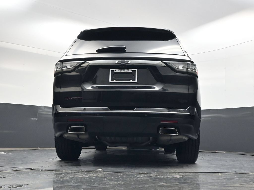 Used 2021 Chevrolet Traverse Premier w/ Redline Edition FWD image 37