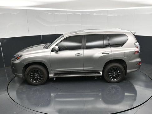 Used 2023 Lexus GX 460 Premium AWD/4WD image 40