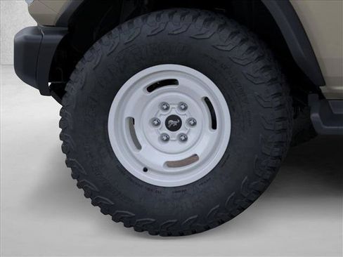 New 2026 Ford Bronco Heritage Edition AWD/4WD image 21